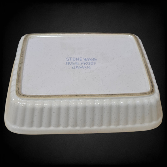 Vintage Stoneware Cream Speckled Japan Ribbed Mini Baking Dish Casserole Pan - Picture 7 of 9